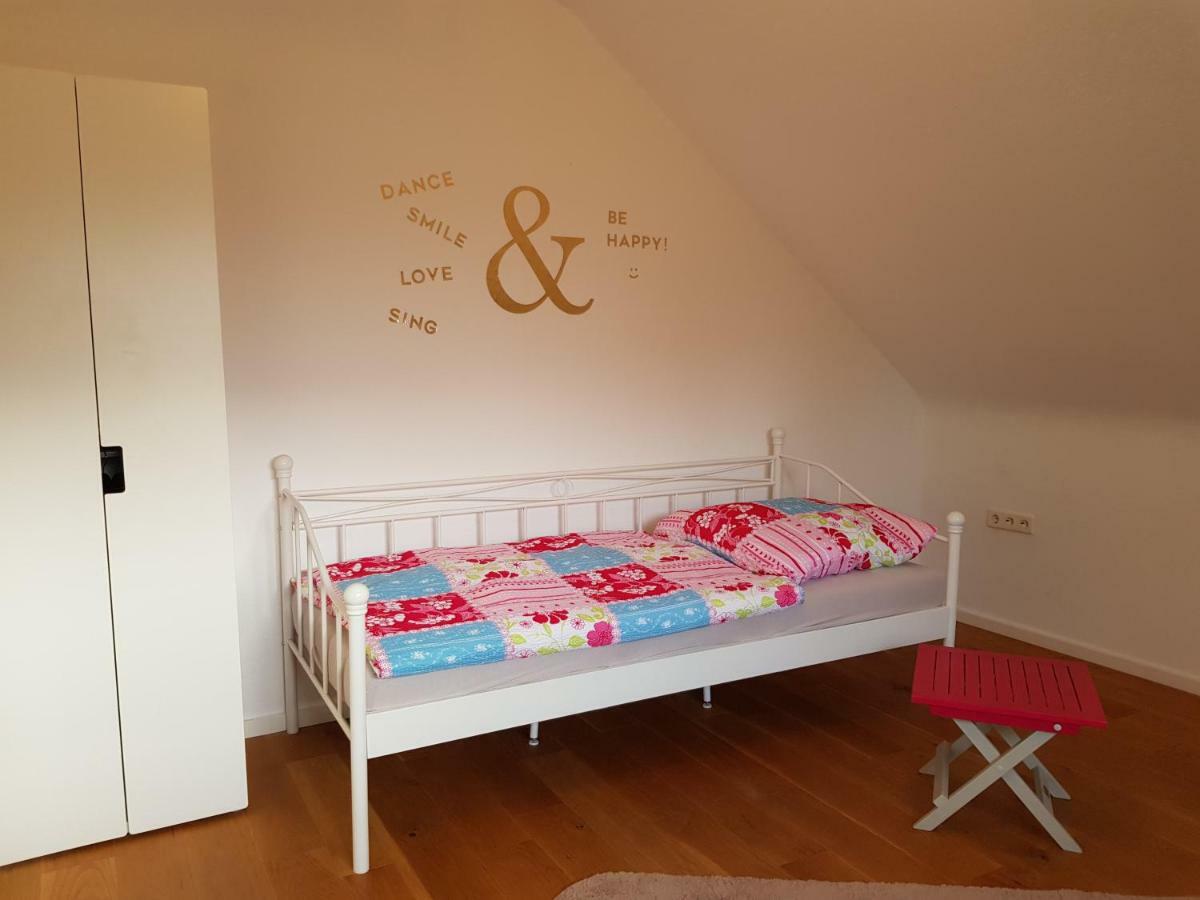 Have A Nice Messewohnung, Zeitwohnen Mit Bester Anbindung * Köln