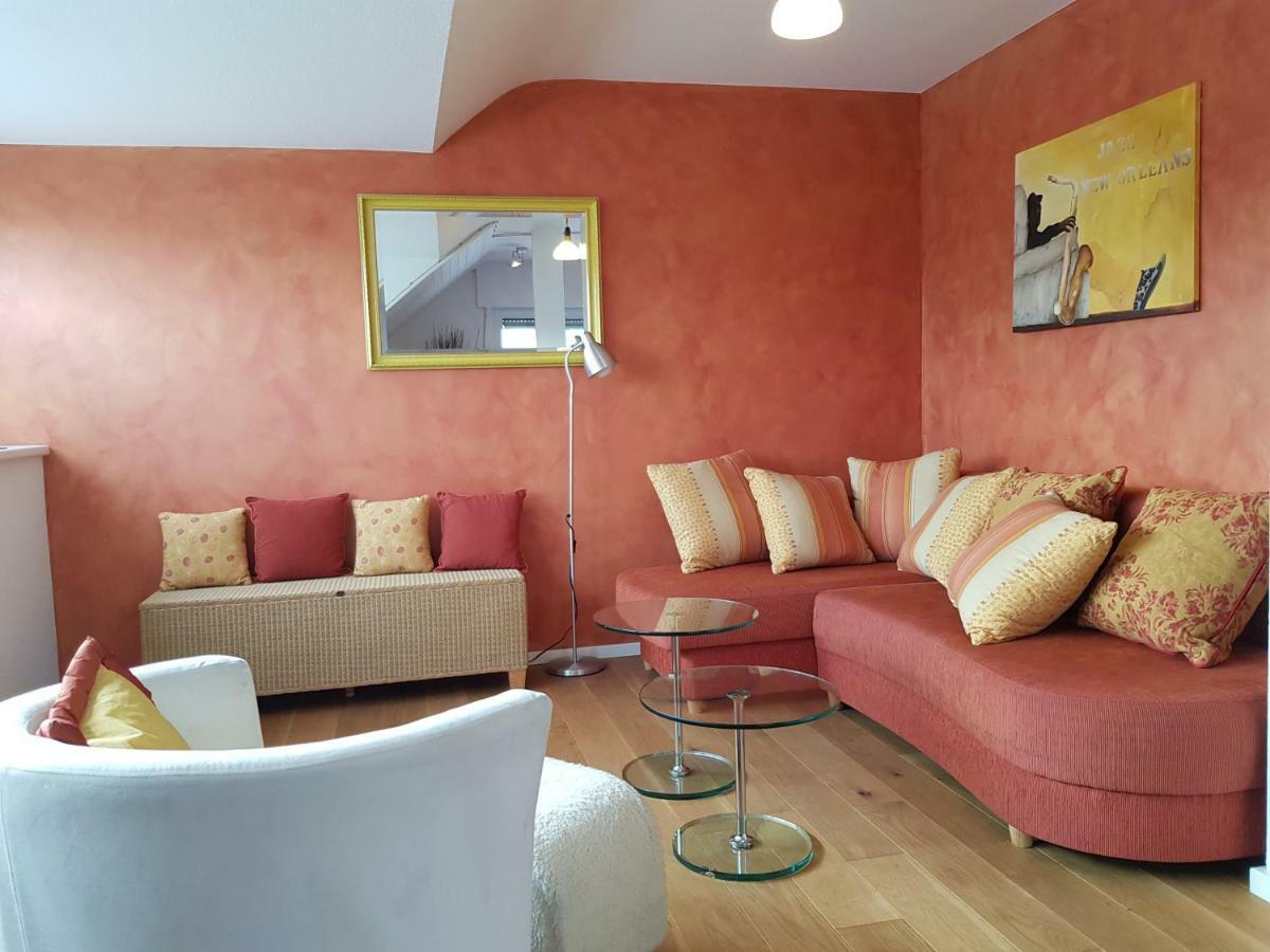 Have A Nice Messewohnung, Zeitwohnen Mit Bester Anbindung Apartment Köln